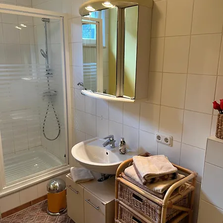 Vis-a-vis Apartament *