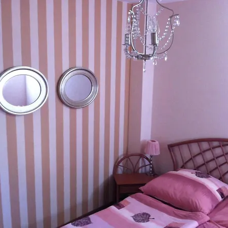 Apartament Vis-a-vis *